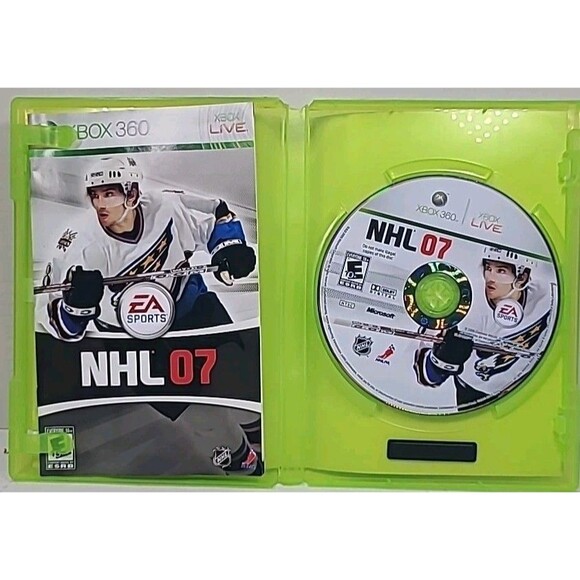 NHL 07 Xbox 360 Complete CIB Tested - Picture 3 of 5